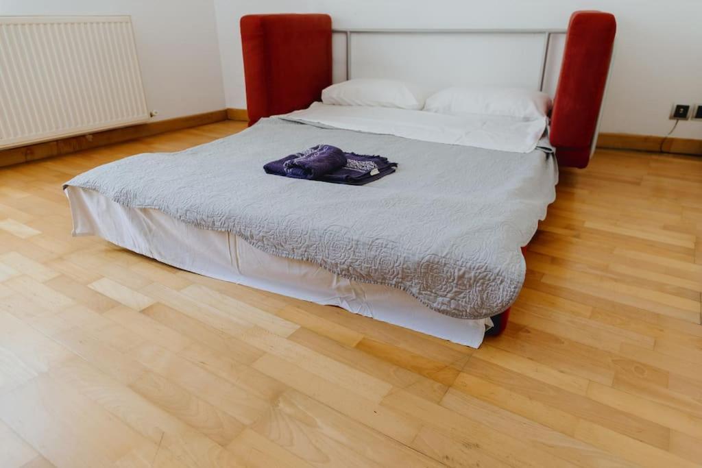 Cosy & Spacious Central Apartment Komotiní Exterior foto