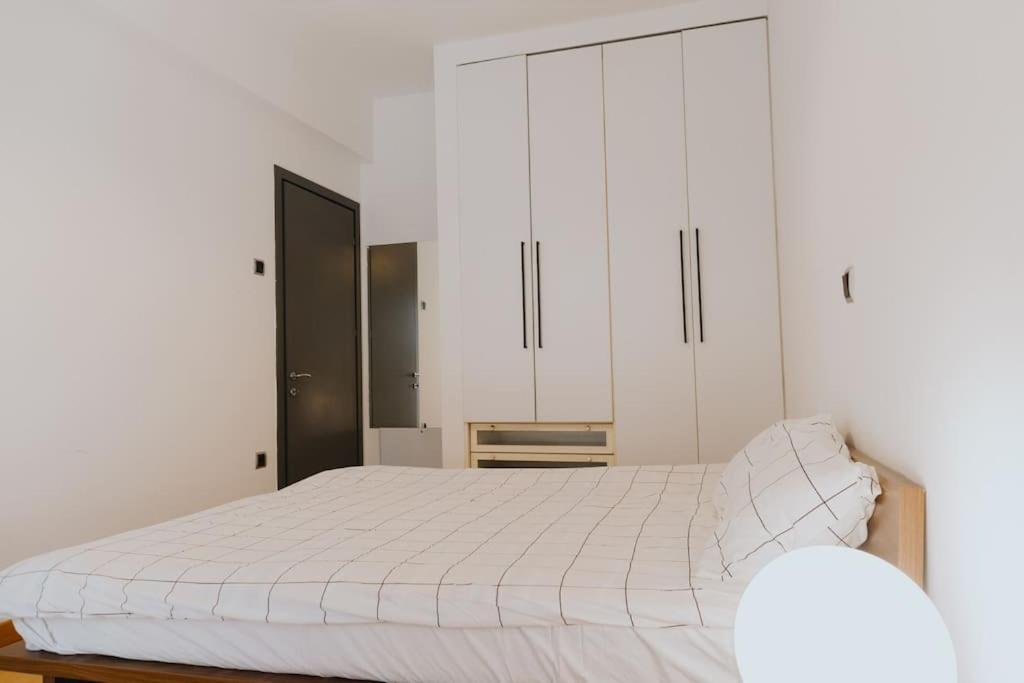 Cosy & Spacious Central Apartment Komotiní Exterior foto