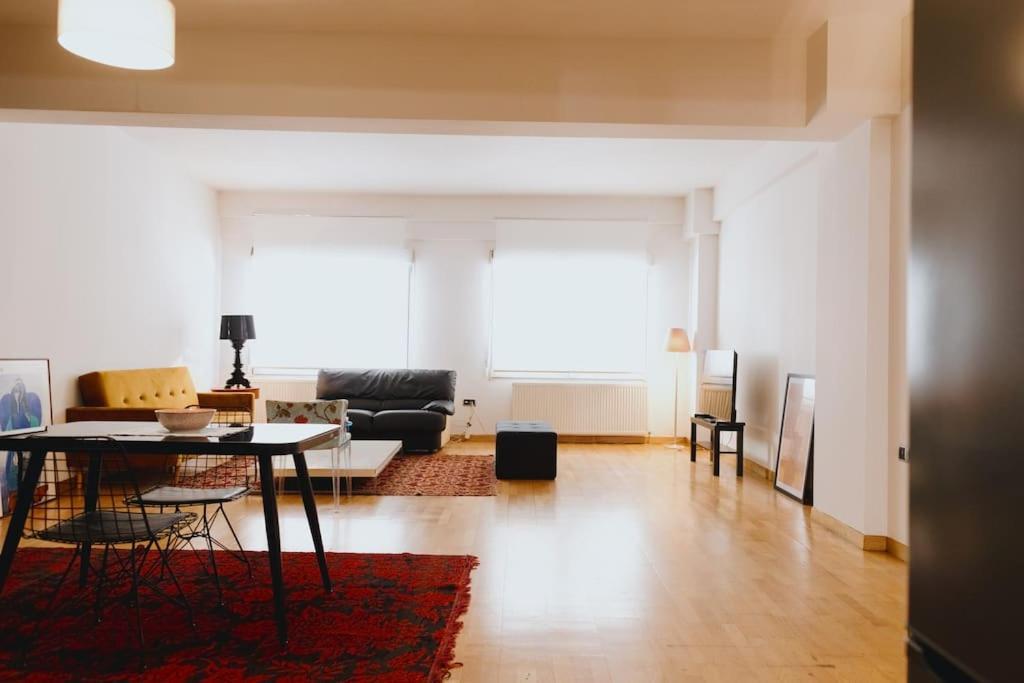 Cosy & Spacious Central Apartment Komotiní Exterior foto