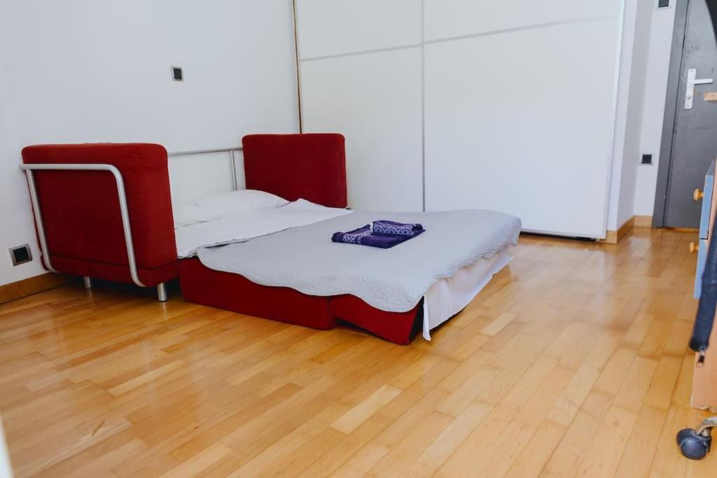 Cosy & Spacious Central Apartment Komotiní Exterior foto
